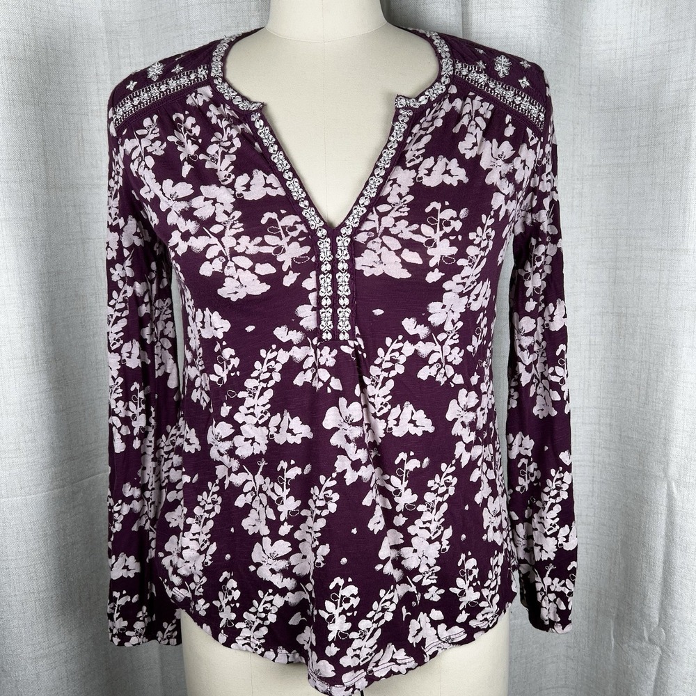 Lucky Brand Split‎ Neck Purple Floral Cotton Top Size XS V Neck Boho Blouse